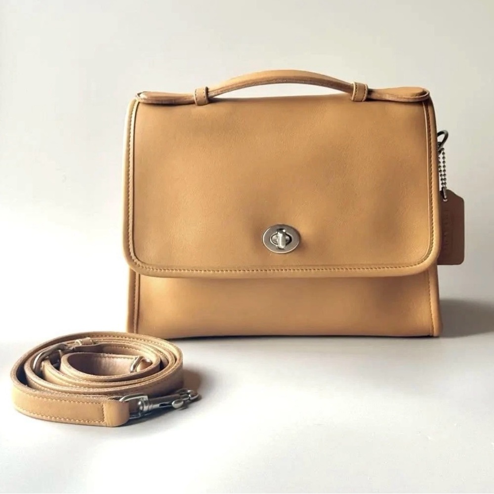 Vintage COACH Costa Rica Court Bag 9870 Camel Leather Shoulder Crossbody #209 - Picture 1 of 16